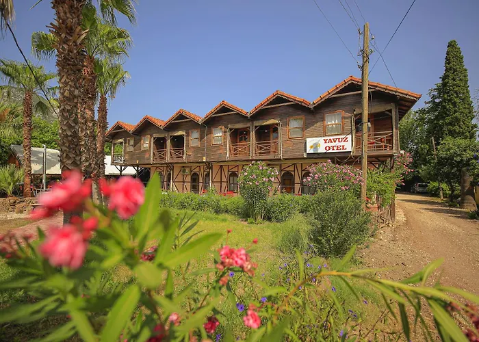 فندق Yavuz Adrasan 3*